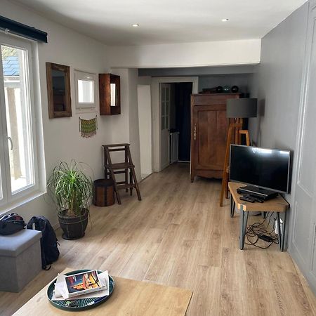 Maisonnette De Charme Avec Cour Privative Haute-Ville Granville Exteriér fotografie